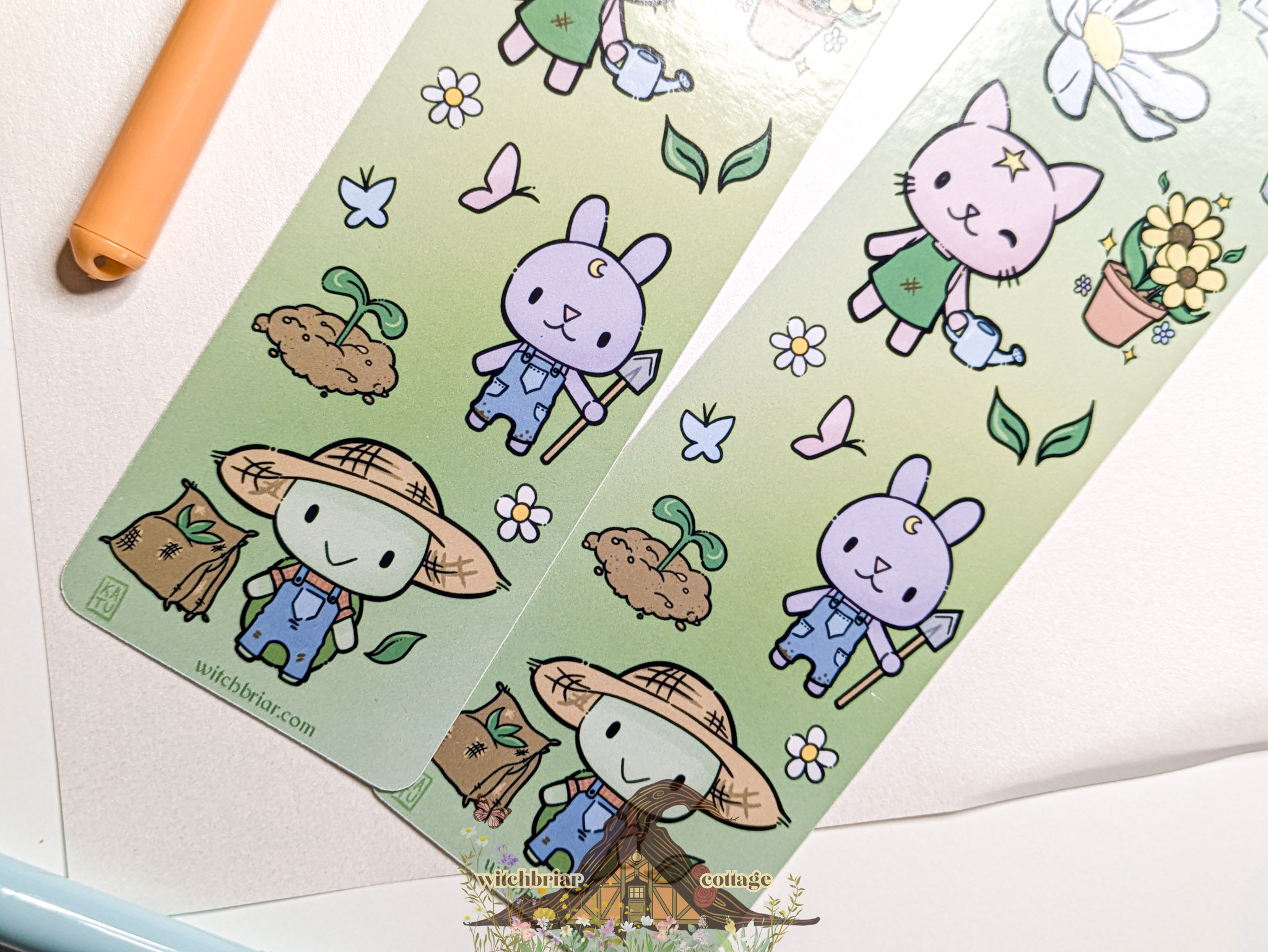 Gardening Delight Bookmark - Image 3